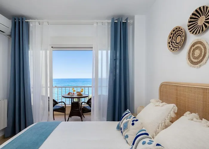 아파트 Apto Frente Al Mar En 마르베야