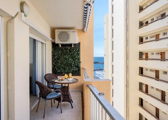 Apto Frente Al Mar En
